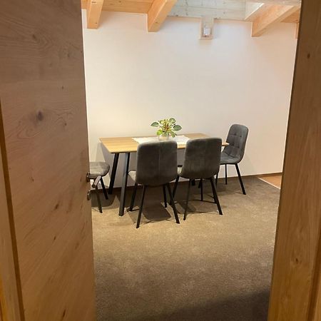 Haus Alt St. Anton Διαμέρισμα Σανκτ Αντόν αμ Άλμπεργκ Εξωτερικό φωτογραφία