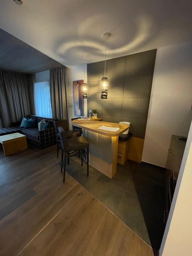 Haus Alt St. Anton Διαμέρισμα Σανκτ Αντόν αμ Άλμπεργκ Εξωτερικό φωτογραφία